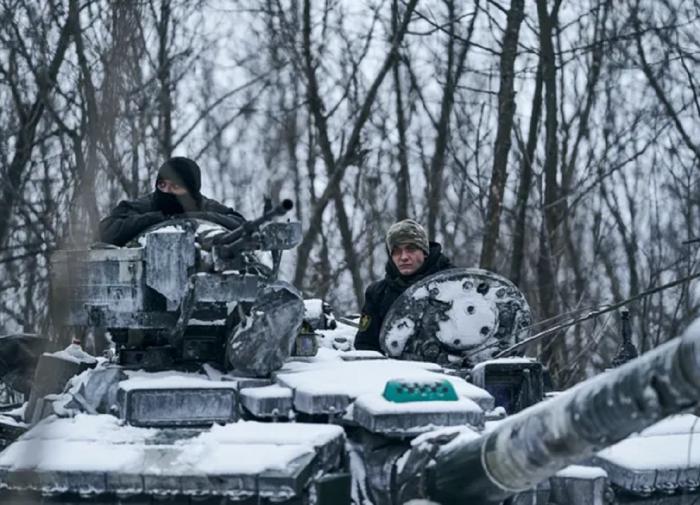 L'Ukraine reçoit des chars légers à roues AMX-10 RC français