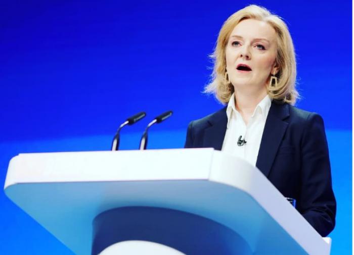 Liz Truss annonce sa démission du poste de Premier ministre britannique