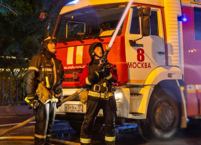Incendie d'une auberge de jeunesse à Moscou : Le bilan s'élève à huit morts