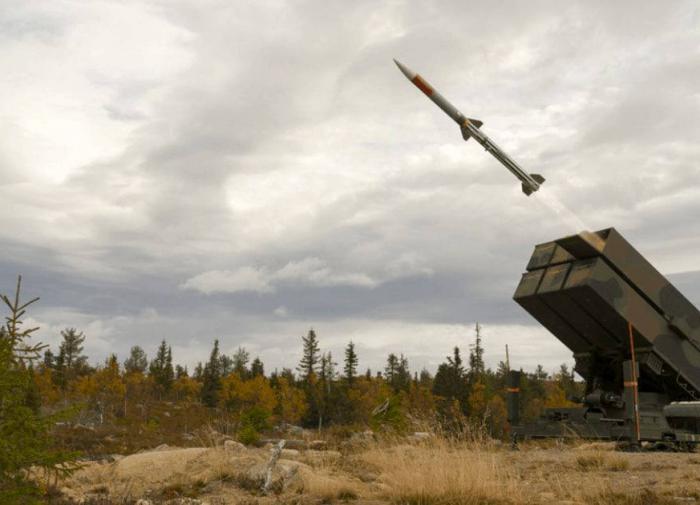 L'Ukraine reçoit des systèmes de missiles anti-aériens NASAMS et Aspide