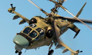 Des hélicoptères russes Ka-52 détruisent un groupe d'assaut amphibie ukrainien - vidéo